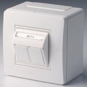 Коробка монтажная Коробка в сборе с 2 розетками RJ45, кат.5е  (телефон / компьютер), белая DKC 10656