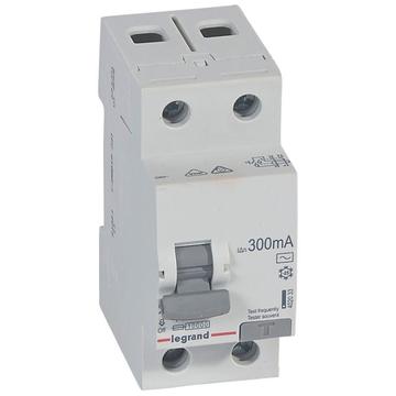 Автоматический выключатель дифференциального тока (УЗО) 2п 40А 300мА тип AC RX3 Leg 402033